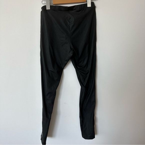 Adidas work out leggings - Picture 2 of 4